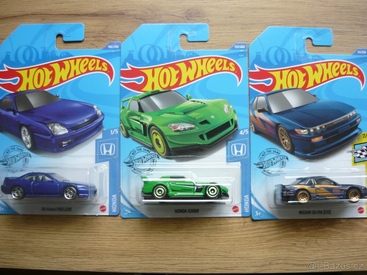 AUTÍČKA HOT WHEELS