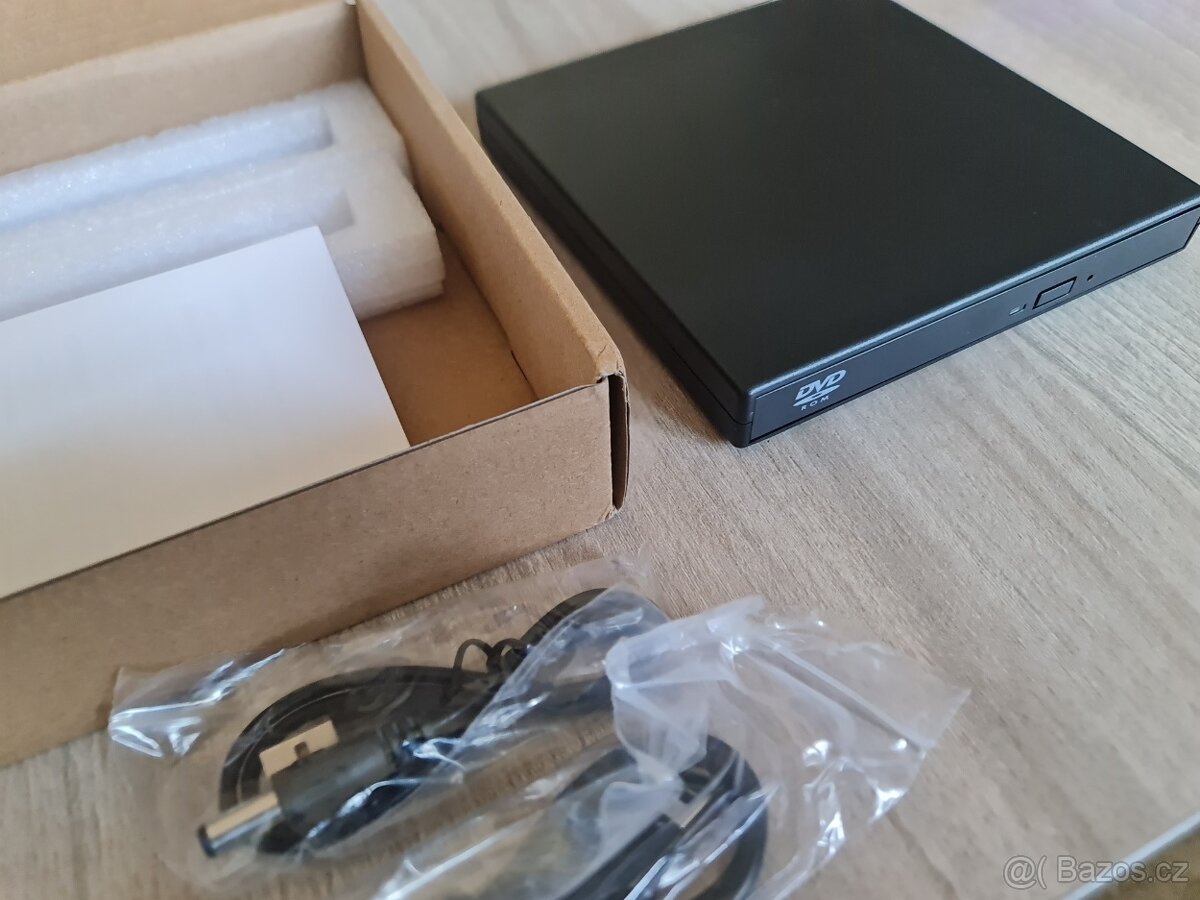 Externí USB vypalovačka CD / DVD nová