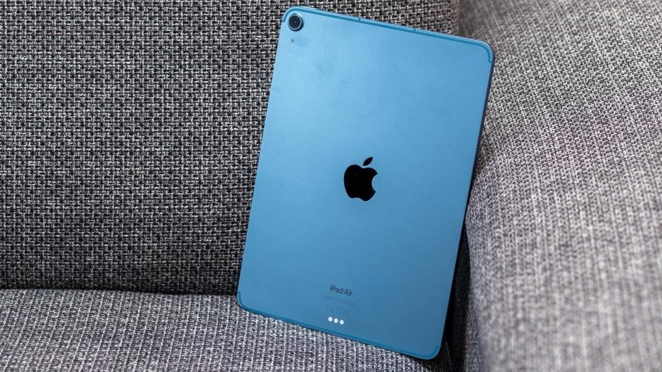 ZÁNOVNÍ+Apple IPAD AIR  4.gen.-2020- 64GB+ Wi-Fi +Sky Blue