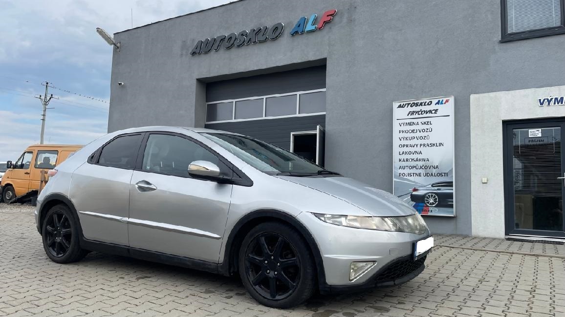 Honda Civic, 2,2 i CTDI 103 kW //RV 2/2006