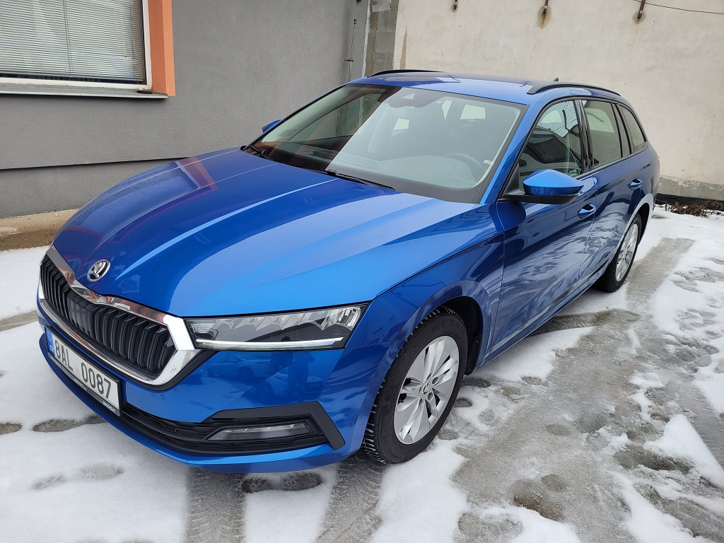 ŠKODA OCTAVIA COMBI IV 2.0TDI AMBITION + , ČR, 1. MAJ