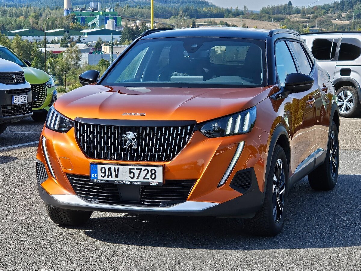 Peugeot 2008 1.2PT 130 GT EAT8