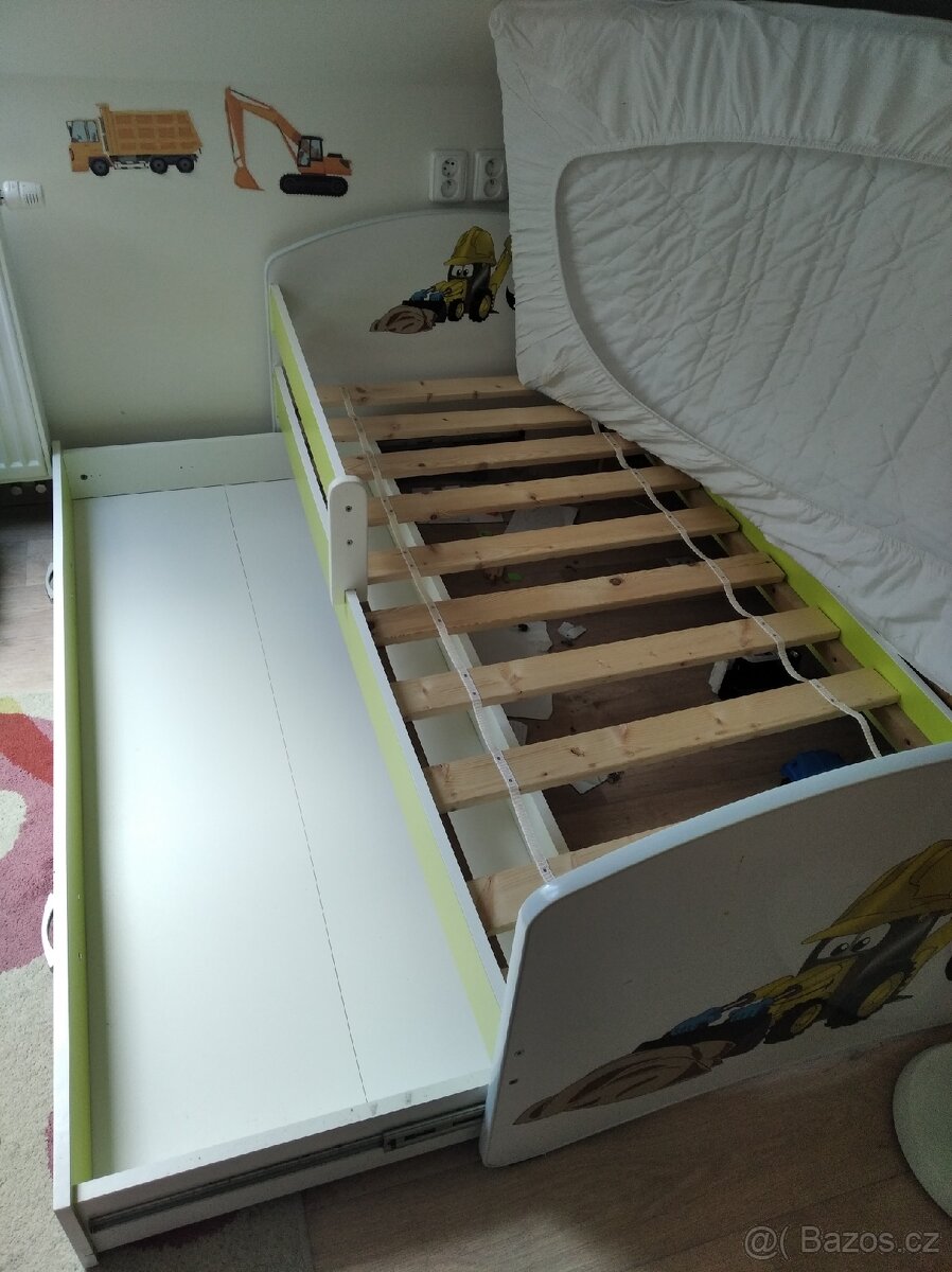 Dětská postel s úložným prostorem