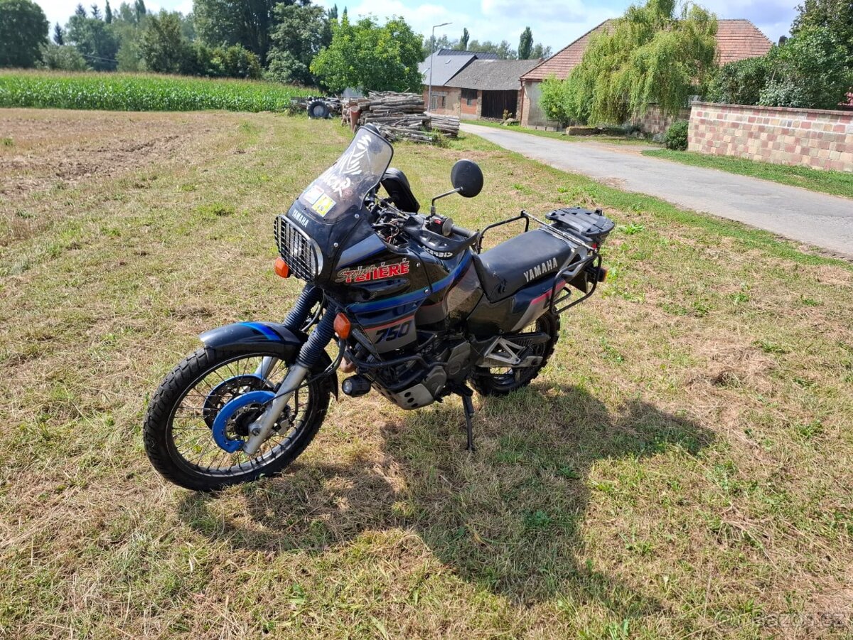 YAMAHA XTZ Super Tenéré 750