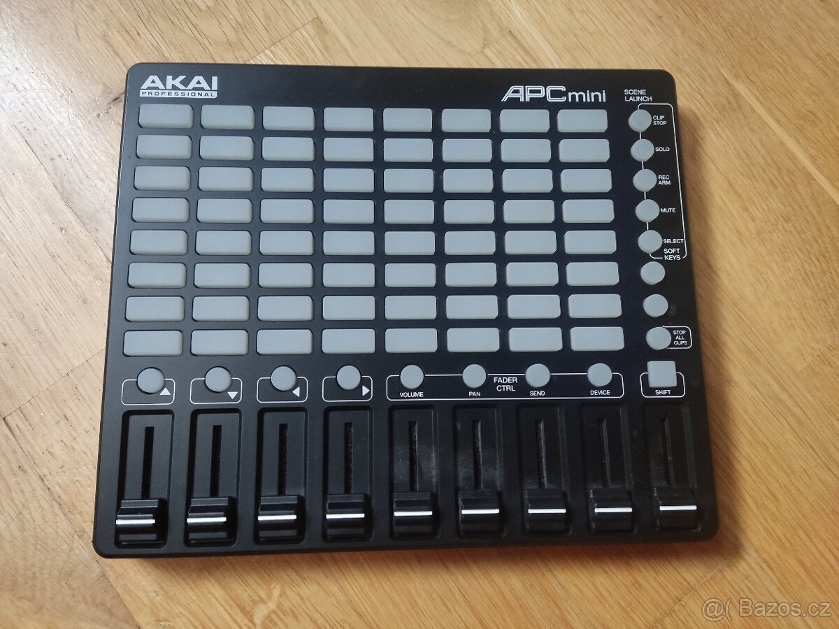 MIDI controller AKAI APCmini