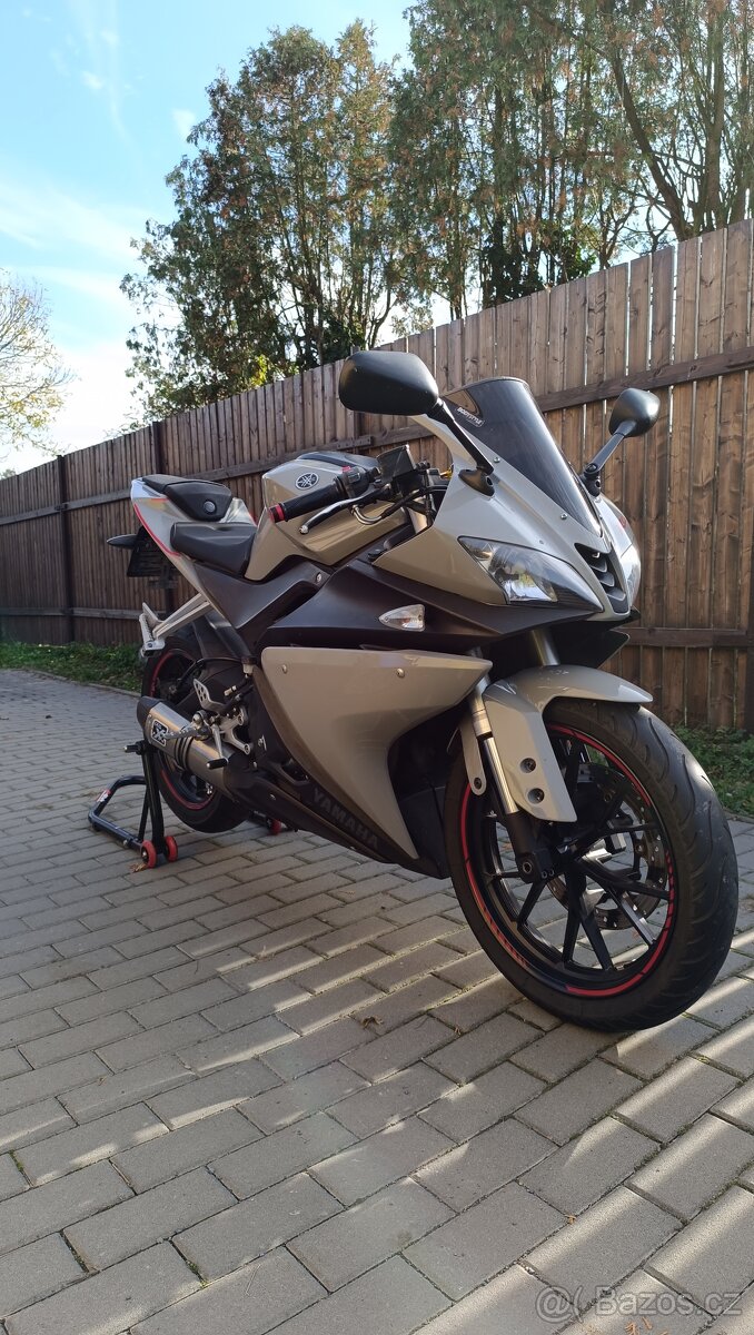 Yamaha YZF R125