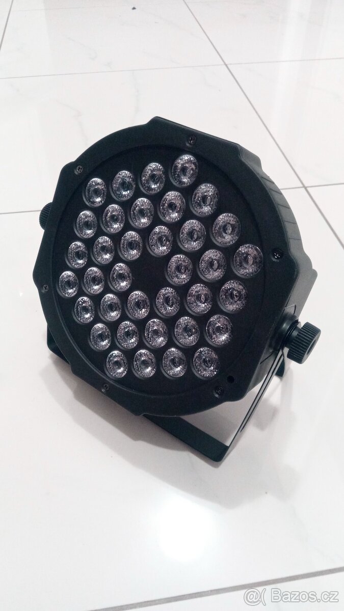 LED PAR 36x3W RGB DMX - NOVE