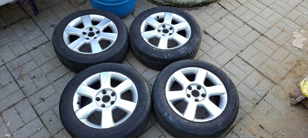 5x112 R16 VW kola s letními pneu