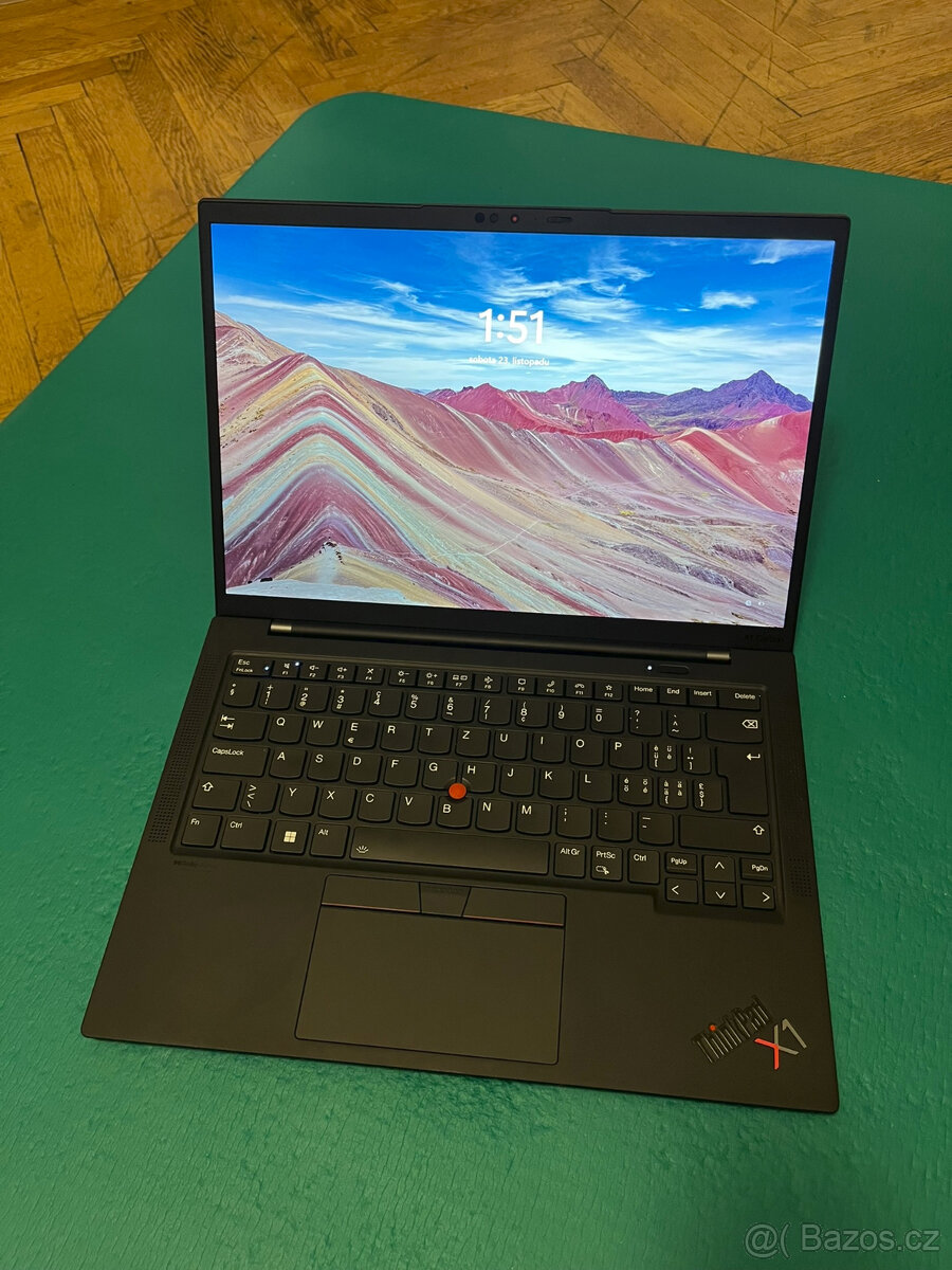 Lenovo Thinkpad X1 Carbon 10 - v záruce POTŘEBA VIDĚT