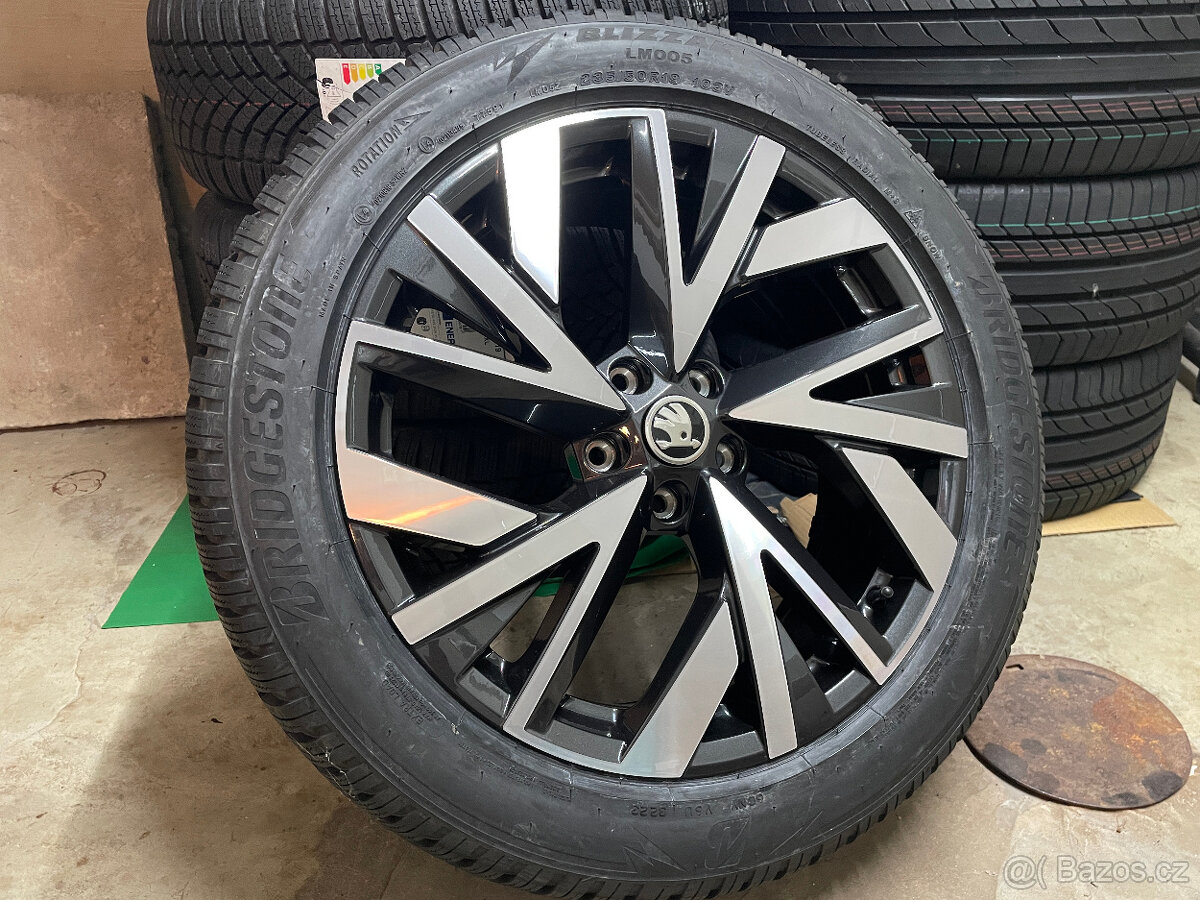 ALU ŠKODA KODIAQ ATRIA 235/50 R19 103V XL R.V. 2024