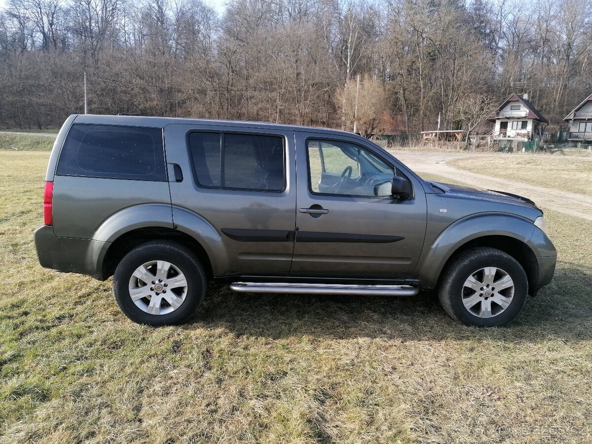 Nissan Pathfinder R51 2005