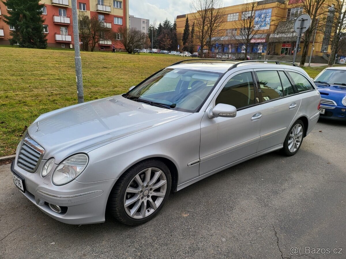 MERCEDES BENZ E200 CDi