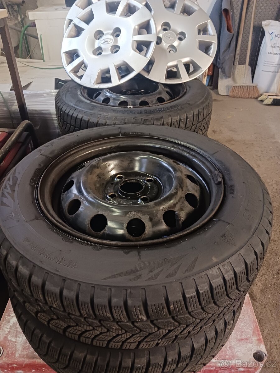 Zimní pneu 175/70 R14