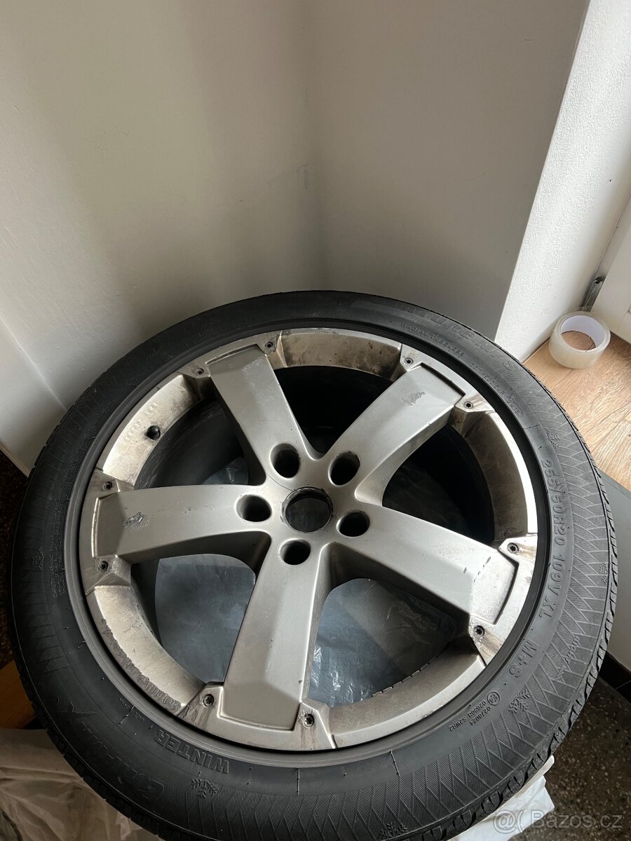 Alu kola R 20 (4 kusy) + Pneu 255/50 R20 109 V XL (4 kusy na