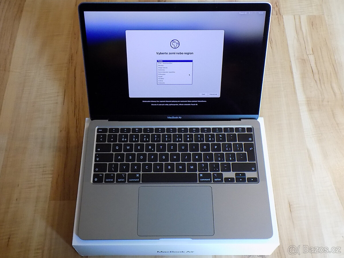 APPLE MacBook Air 13,3" (2020) / M1 / 16GB RAM / 256GB / CZ