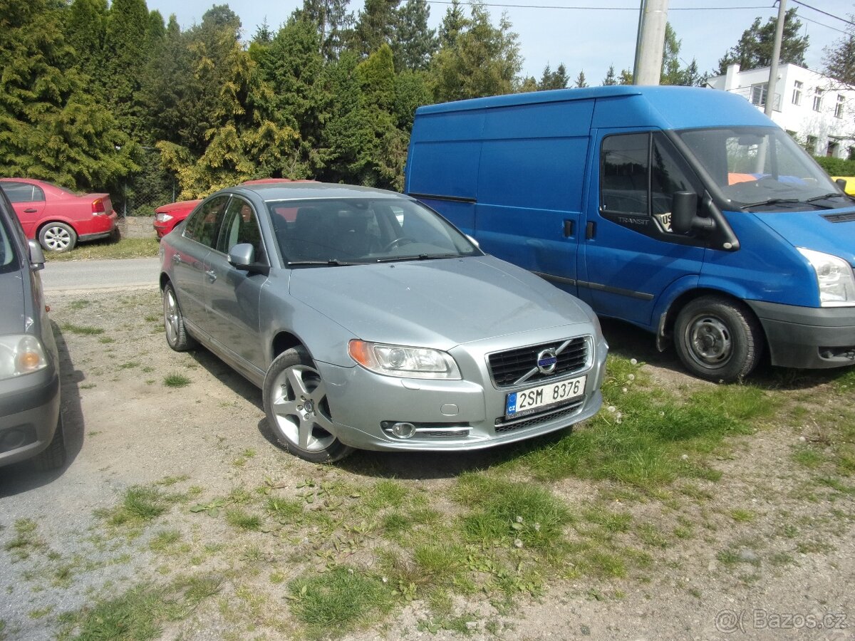 volvo S80 plati do smazání