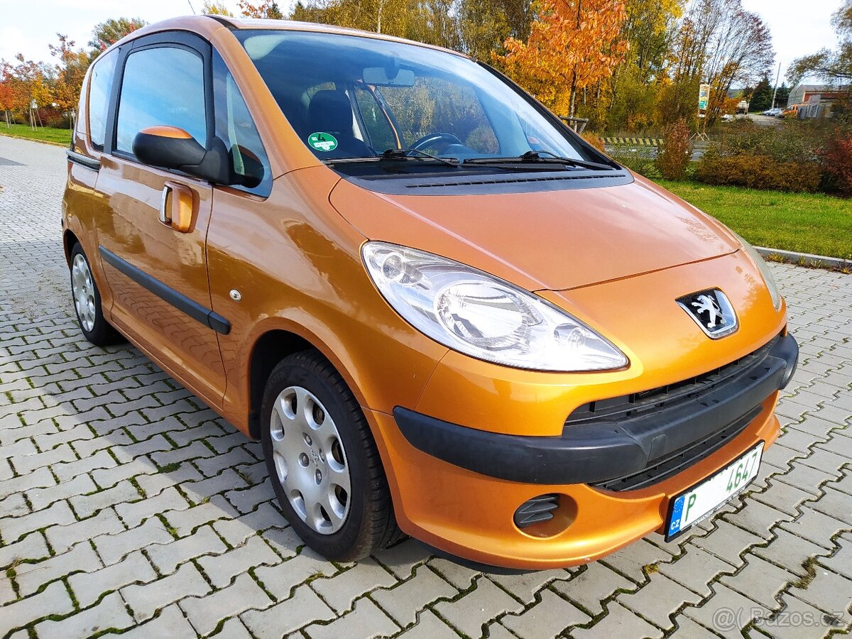 PEUGEOT 1007 1.4 benzin