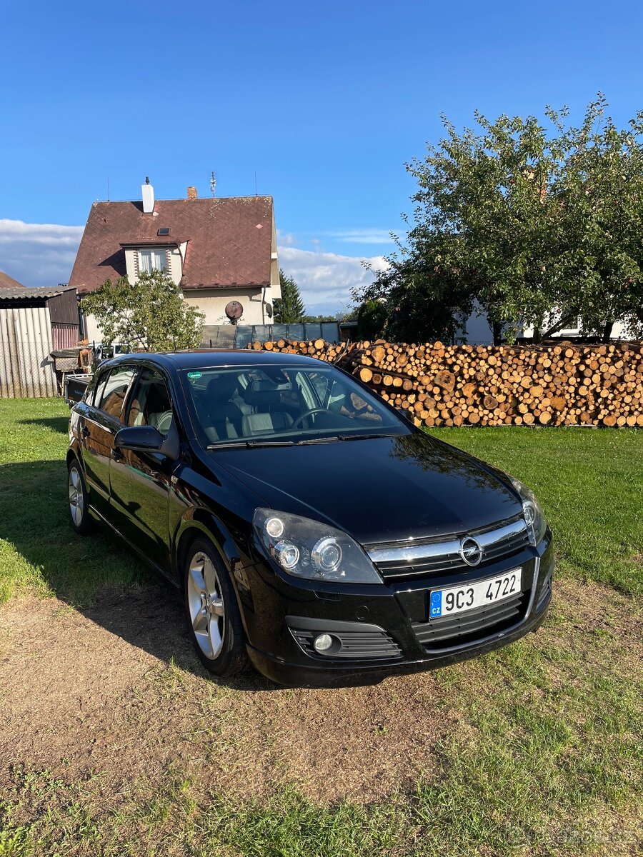 Opel astra H