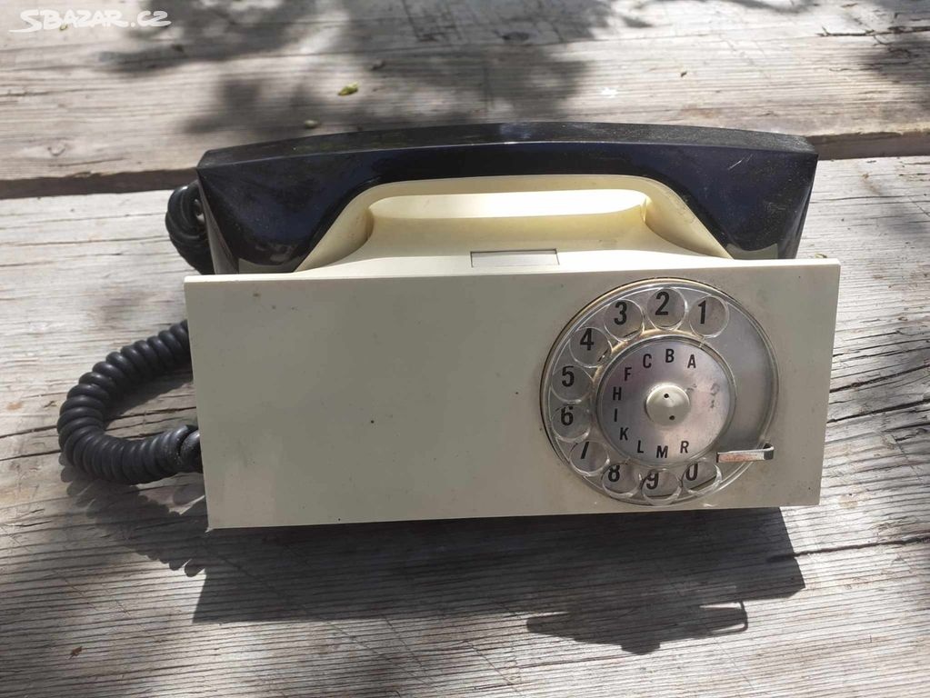 Telefon