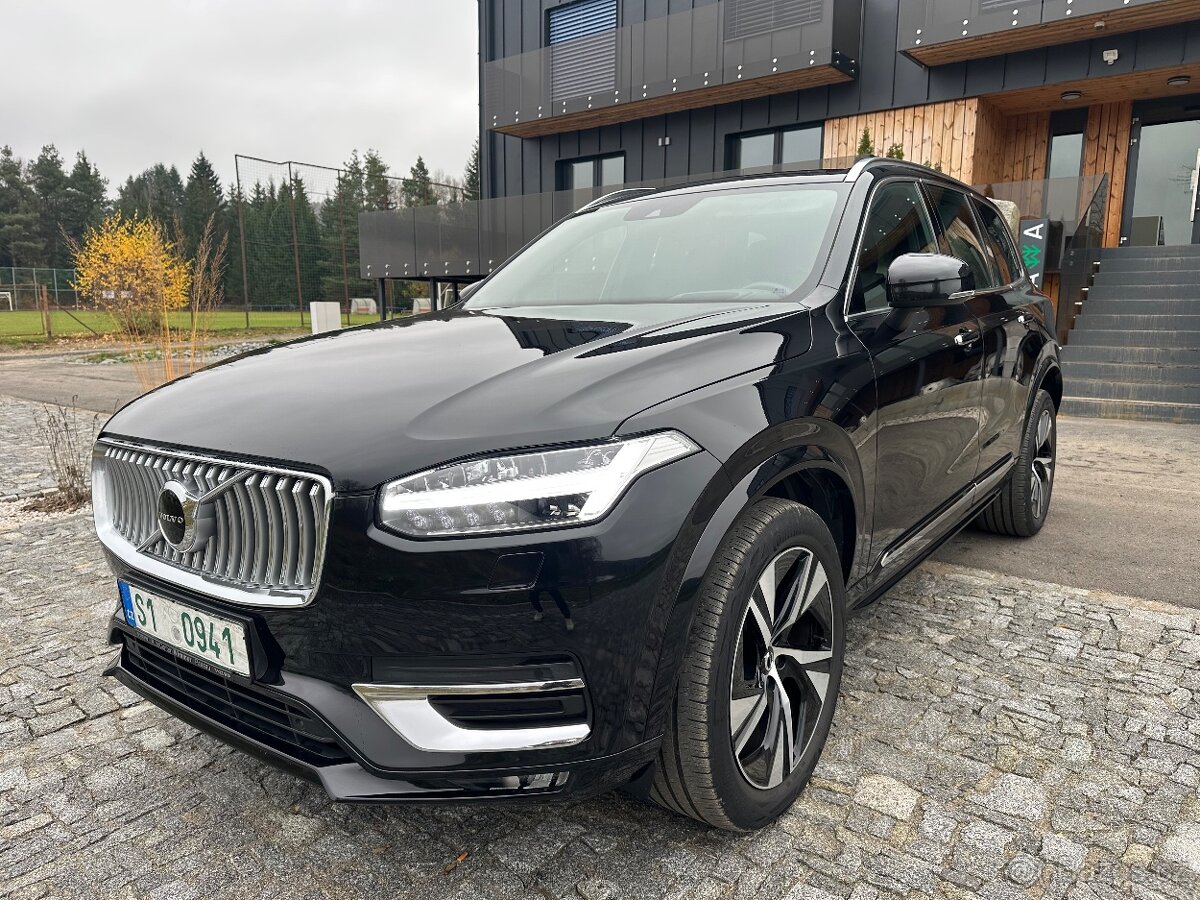 Volvo XC90 B5 173kW INSCRIPTION 3/2021 7 míst 1.majitel AWD