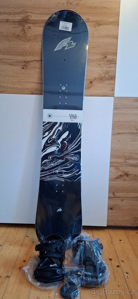 F2 Black Deck extra wide 155cm s vázáním