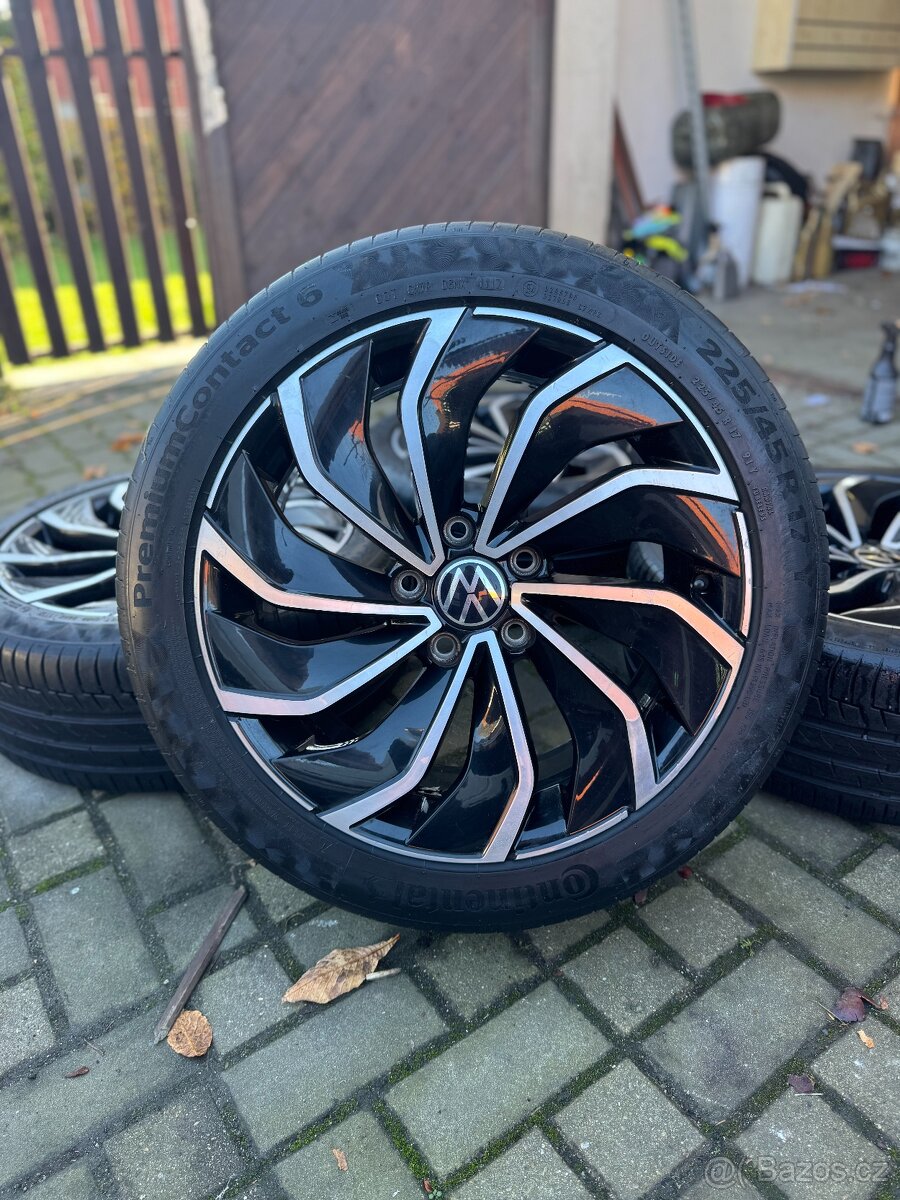 ORIGINÁL Alu Volkswagen Ventura R17, 5x112 . LETNÍ PNEU