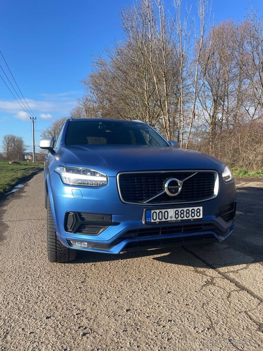 VOLVO XC90 II D5 AWD R-DESIGN 7míst