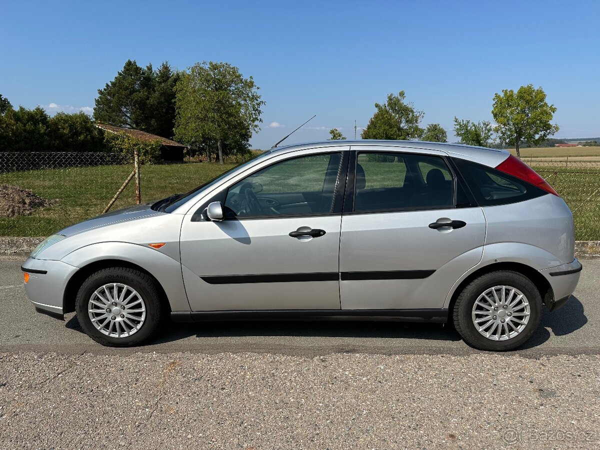 Ford Focus 1.6 16V 74kW AUTOMAT