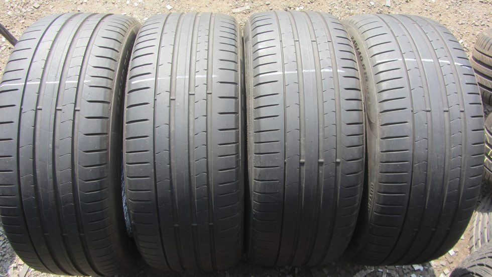 Letní pneu 245/40/19 Pirelli