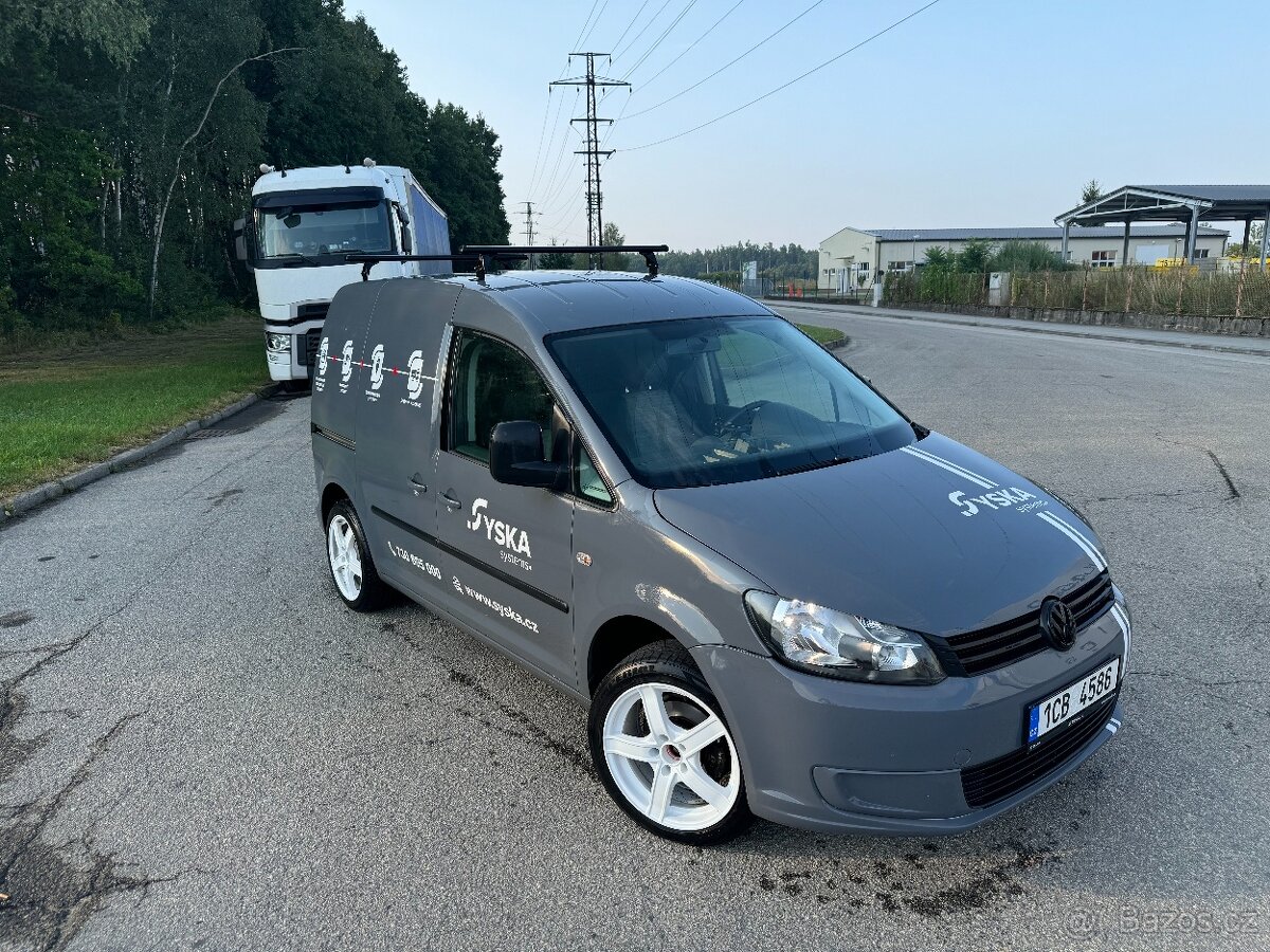 VW CADDY 1.2 TSI - 2 místa, tažné - možna výmena