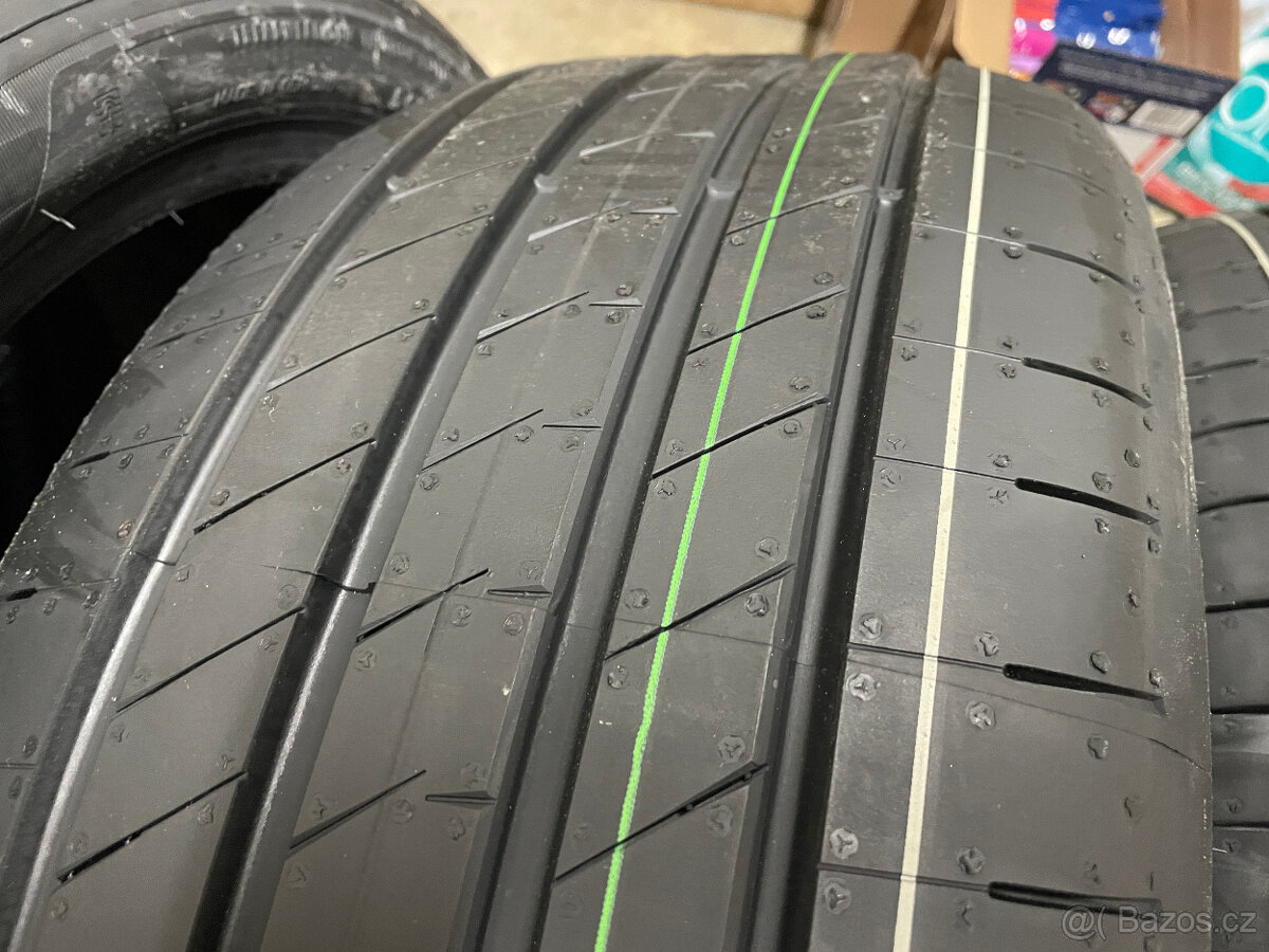 NOVÉ GOODYEAR EAGLE F1 Asym 6 SEALTECH 235/40/19 96W DOT2024