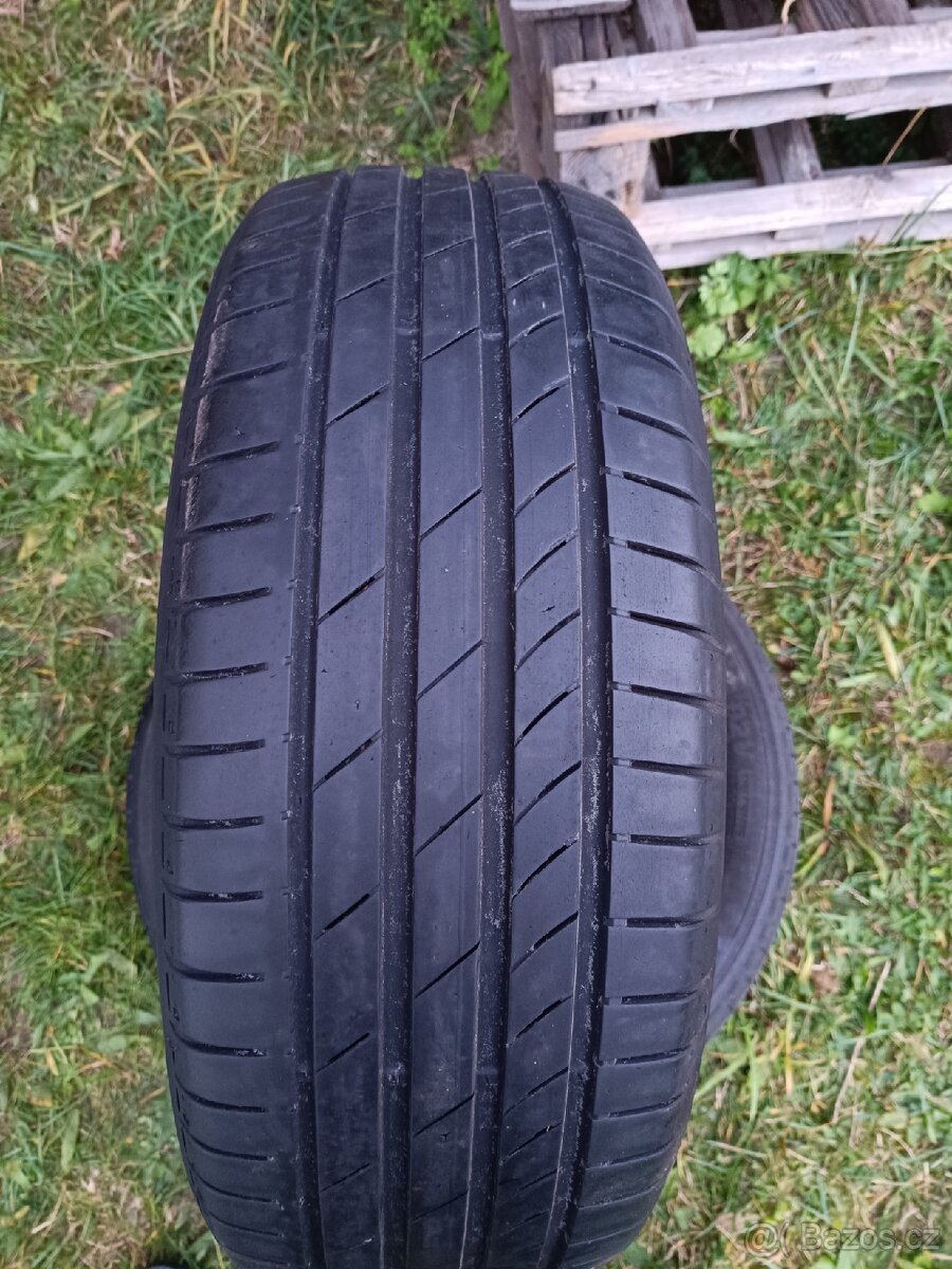 Letní pneu Kumho Cesta ps71 205/60/16 92v