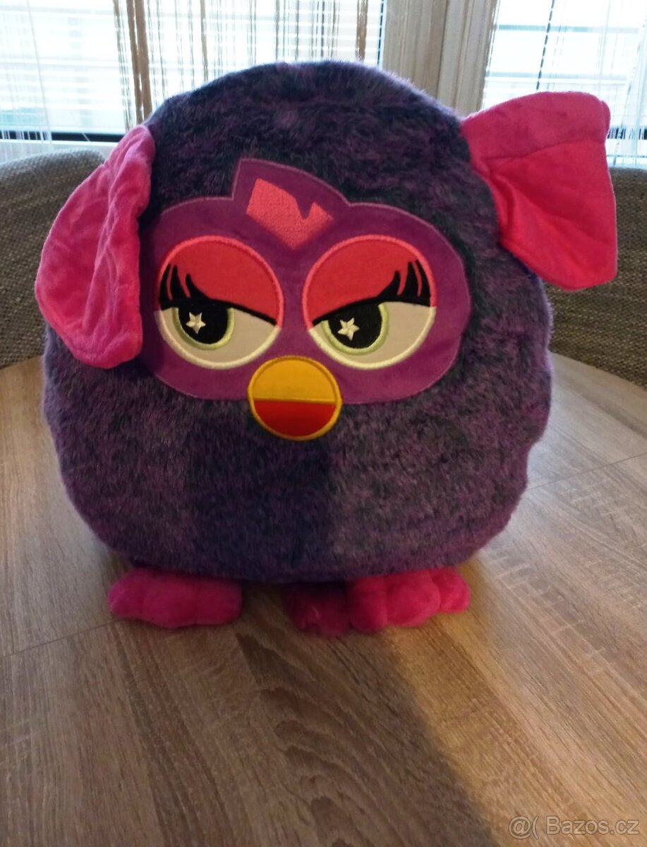 Velký plyšový Furby