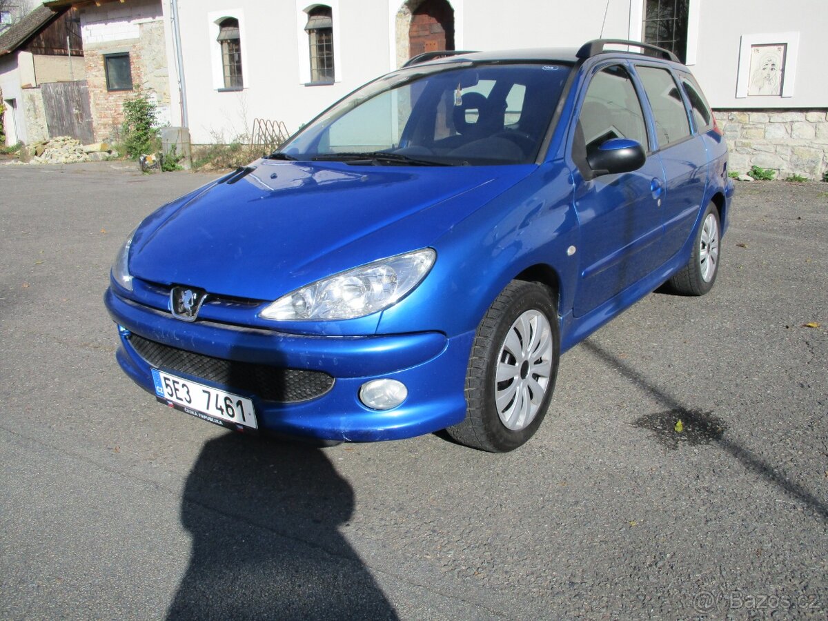 PEUGEOT 206 - 1.4 KOMBI, Pěkný  stav