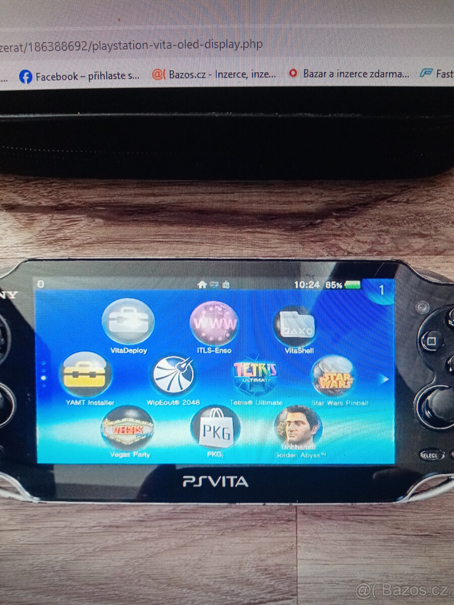 prodam Playstation Vita OLED display  Prodám herní konzoli S