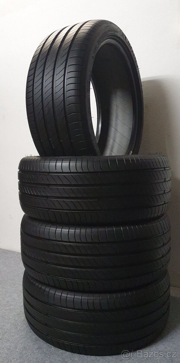 4x TÉMĚŘ NOVÉ 225/40 R18 Letní pneu Michelin Primacy 4