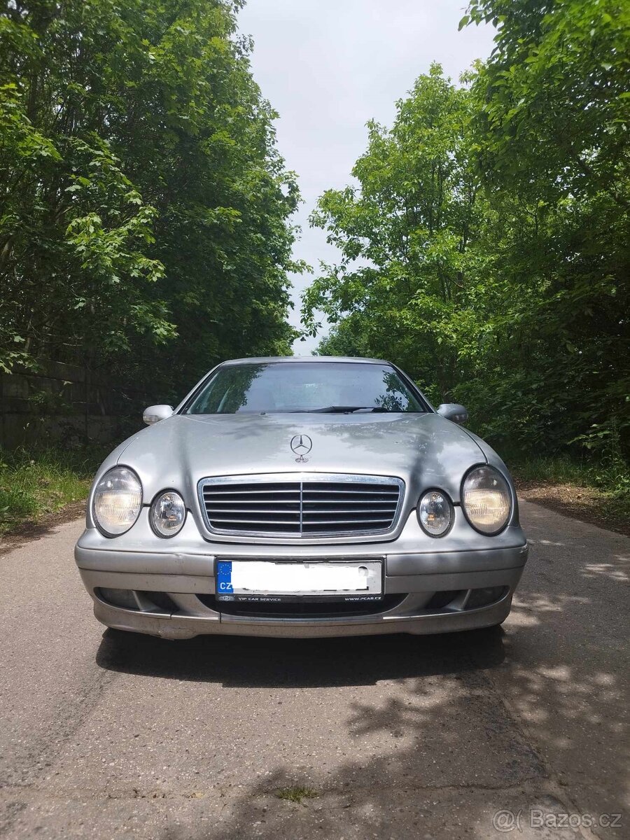 Mercedes-Benz w208 clk 200 kompressor, výbava Avantgarde