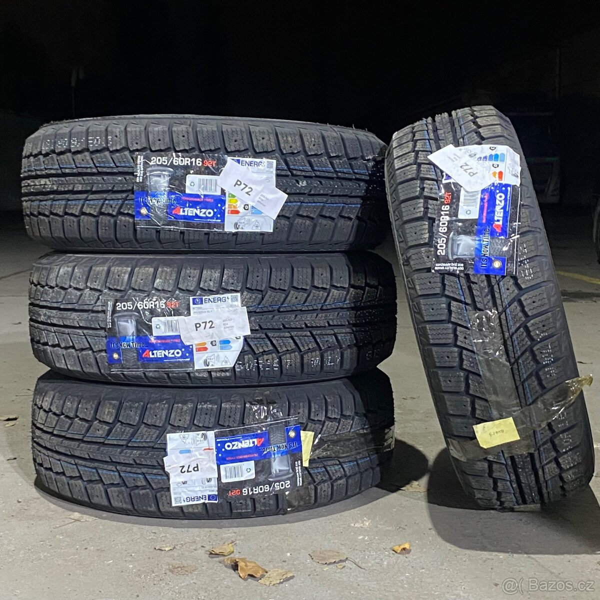 NOVÉ Zimní pneu 205/60 R16 92T Altenzo