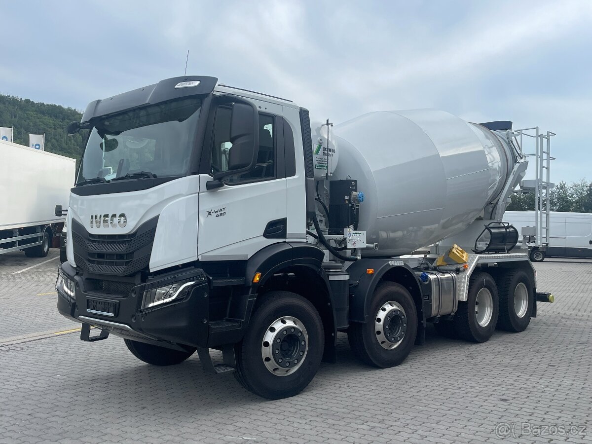 IVECO X-WAY 360X42 8x4 domíchávač betonu STETTER 9 mc