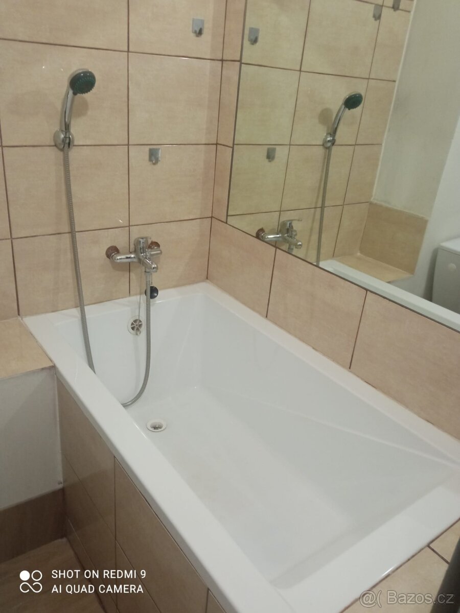 Pronájem bytu 25m², Chomutov, Mjr. Šulce