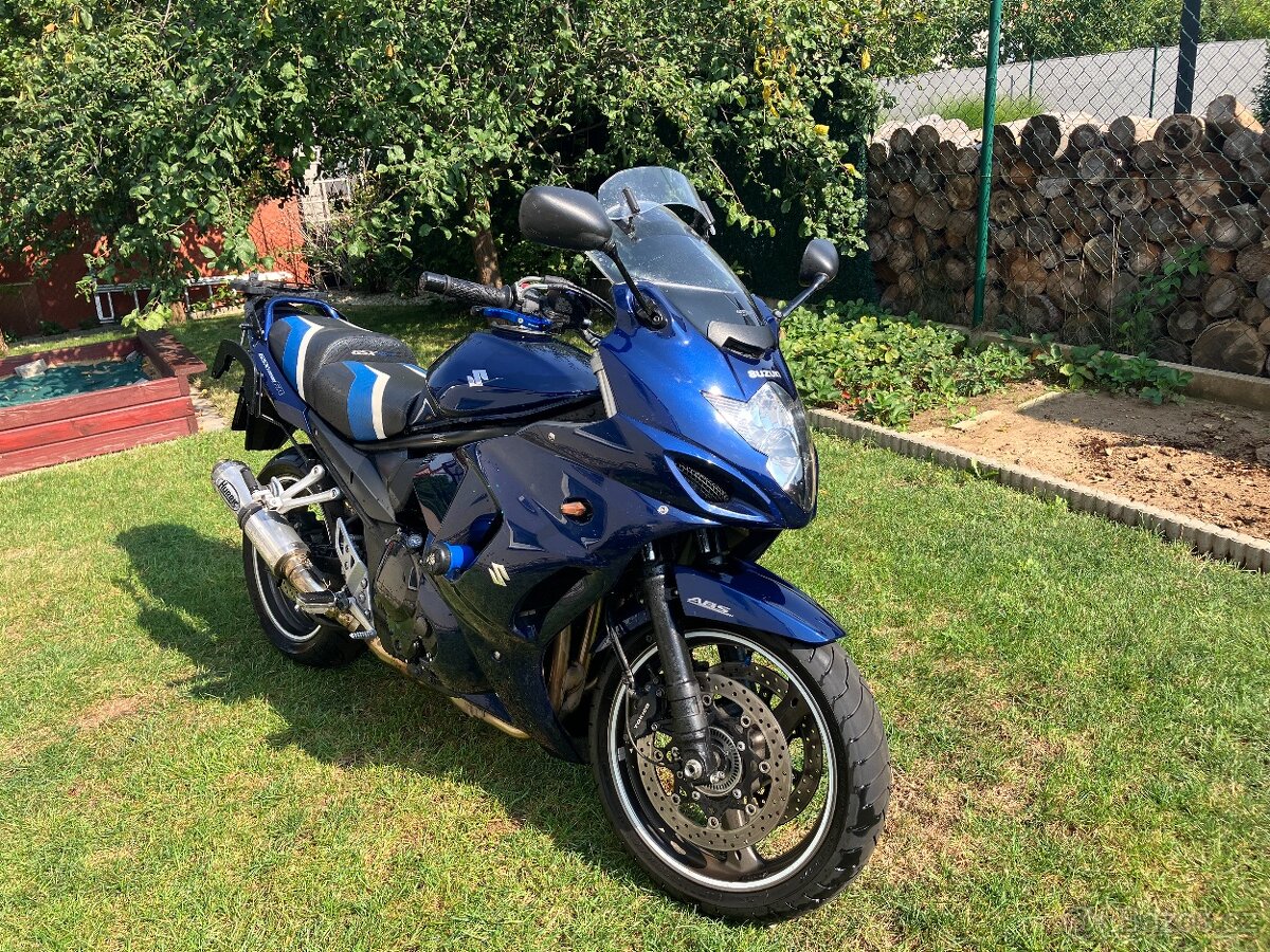 Suzuki GSX 1250 FA