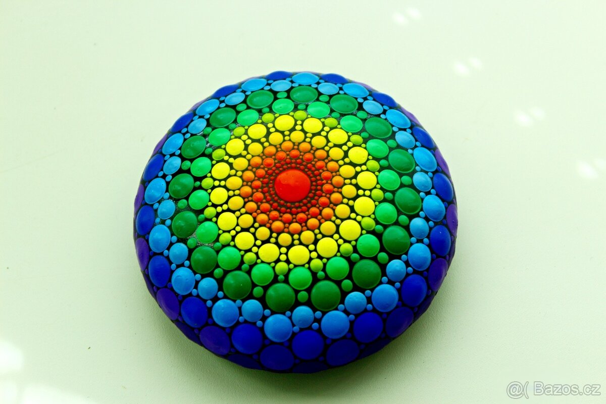 Čakra mandala - dot art - sakrální geometrie