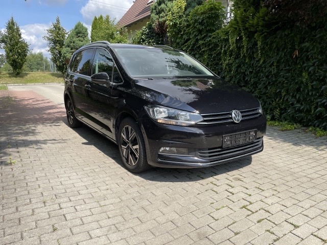 Volkswagen Touran 2.0 TDi Highline,DSG 7-MÍST