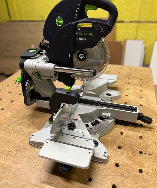 FESTOOL KS 120 REB ještě v záruce