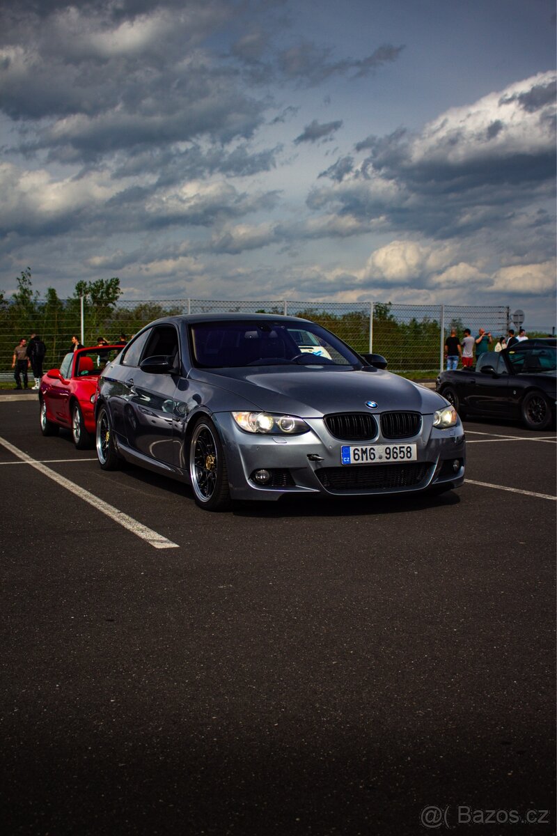 BMW E92 335i