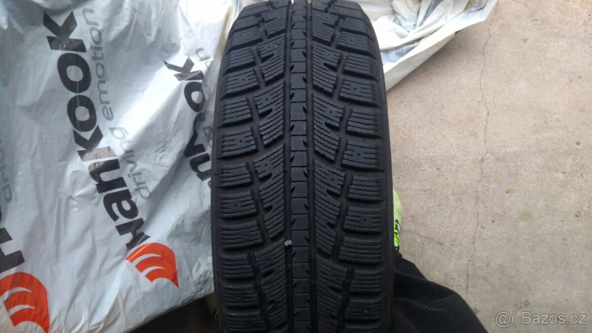 Minerva Eco Stud 215/65R17_zimní pneu