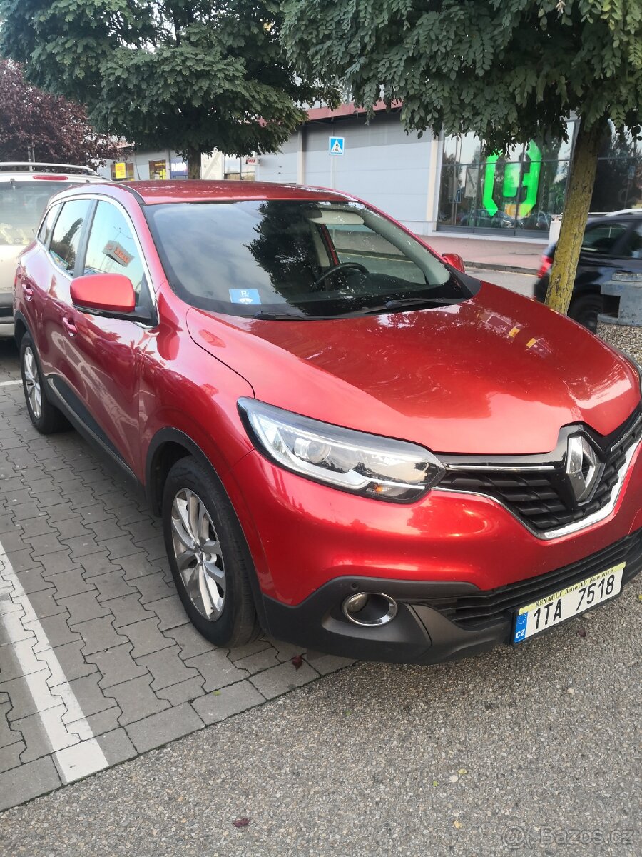 Renault Kadjar 2016, nafta 1,6