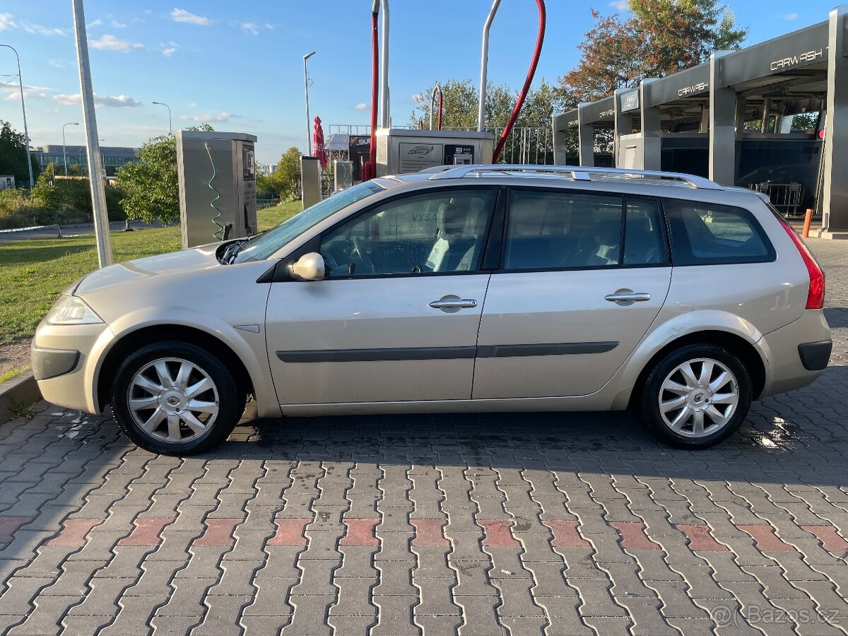 Prodám Renault Megane (r. výroby 2008) - najeto 260 074 KM