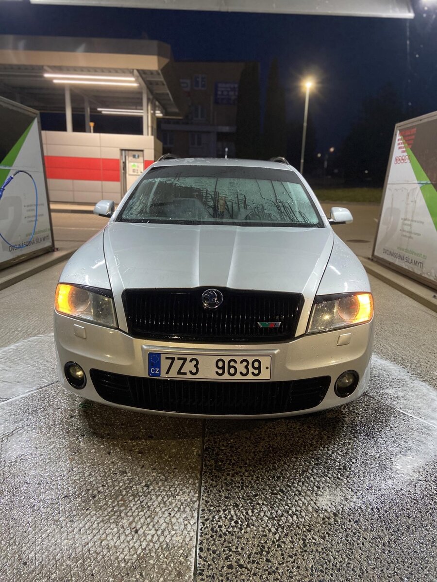 Škoda Octavia 2 rs