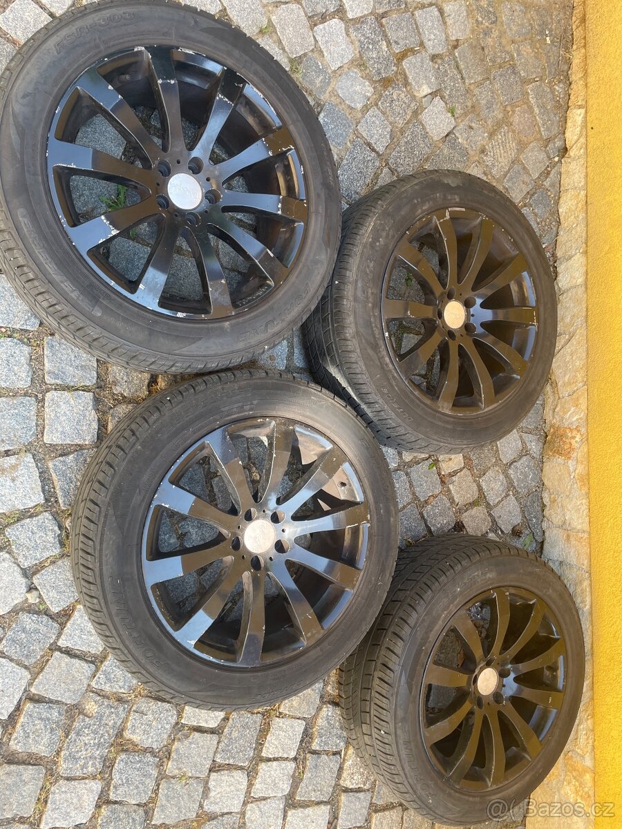 Alu kola Thomson 5x112 R 19 letní pneu 235/55/19